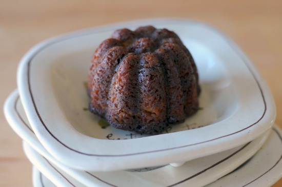 Pumpkin chocolate chip muffin | Healthy Green Kitchen gluten-free pumpkin muffin