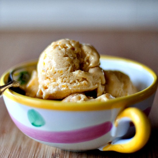 Mango Ice Cream Mango ice cream image