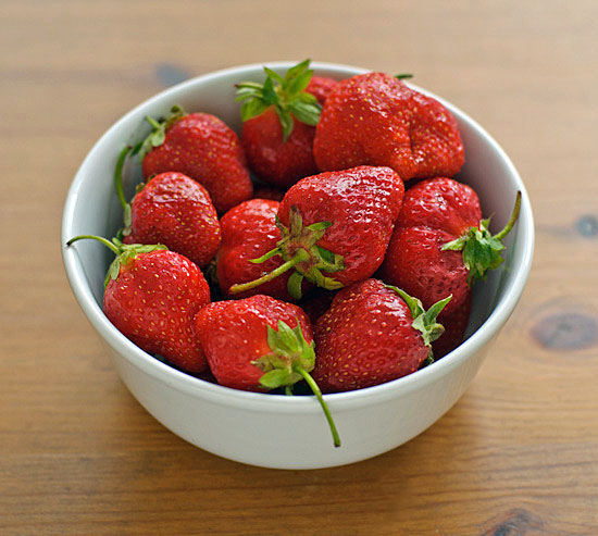 strawberry agua fresca | healthy green kitchen roasted strawberry agua fresca | healthy green kitchen