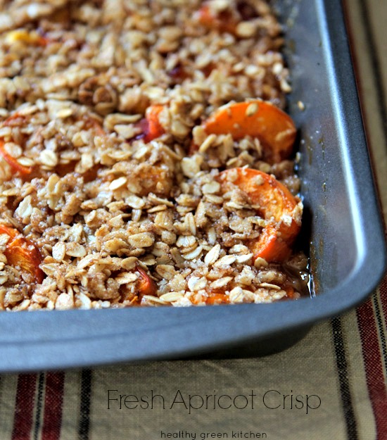 Apricot crisp from www.healthygreenkitchen.com