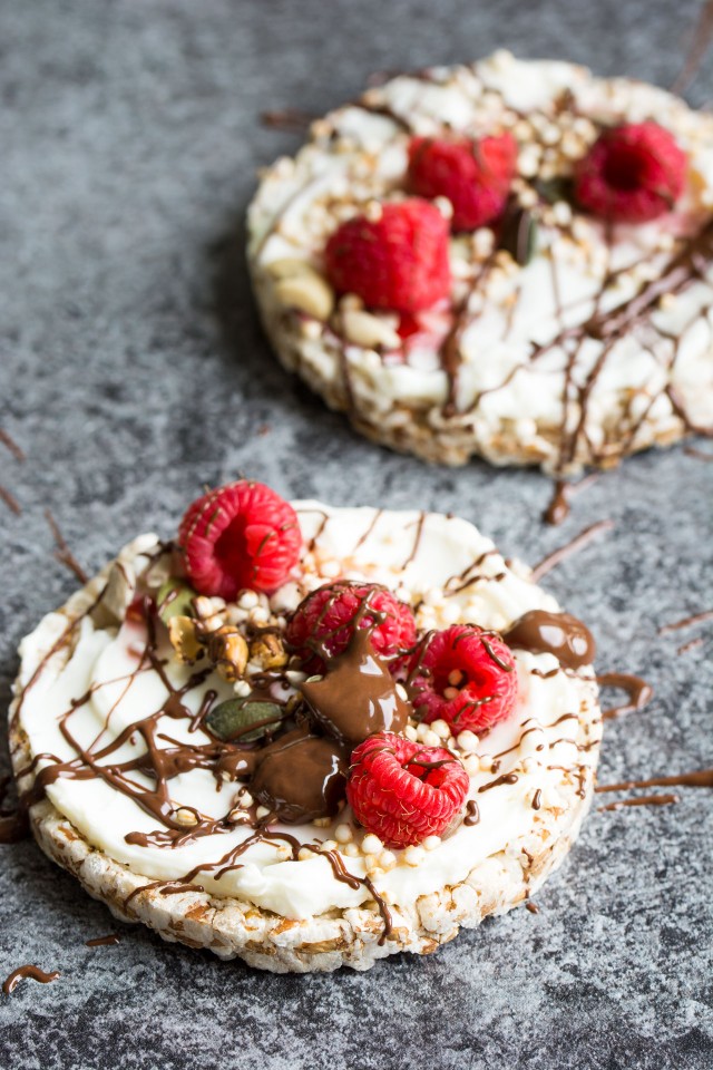 Are you looking for a healthy snack recipe? You know for those times when you just need something FAST, but you don't want to reach for the bag of chips? Enter my healthy ricecake snacks! These little ricecakes are given the most delicious, exciting toppings, you'll never be stuck for a quick, easy, healthy snack again!