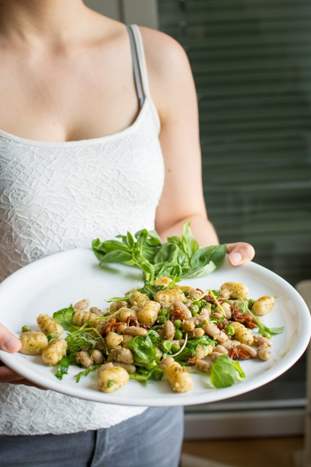 Vegan Gnocchi with Arugula. A simple dish that's perfect for making ahead for lunch!